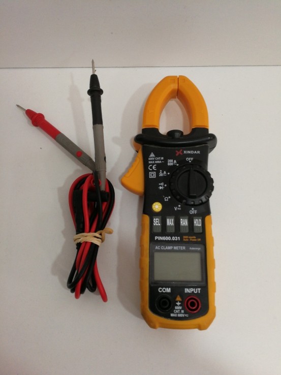 6-6-152054-1-Herramientas De Mano AMPERIMETRO XINDAR