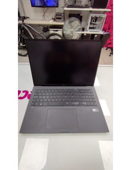 6-6-161667-1-Ordenador portátil LG ULTRA 7 155h 32gb 1T