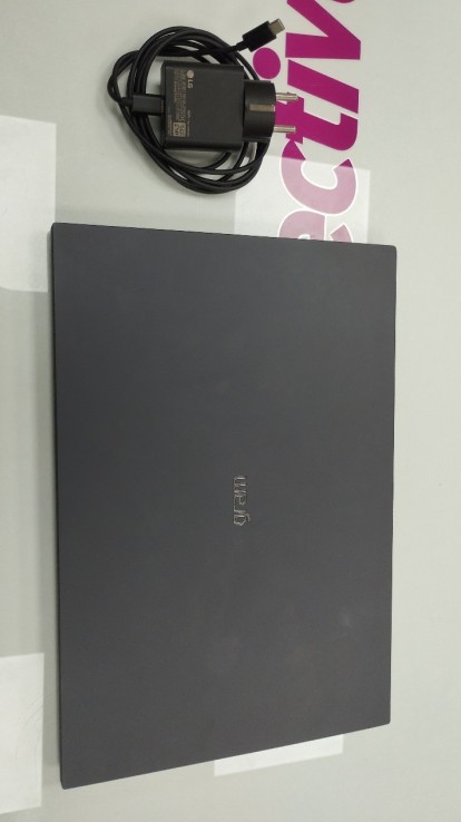 6-6-161667-2-Ordenador portátil LG ULTRA 7 155h 32gb 1T