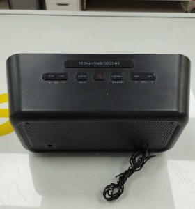 6-6-164516-1-Radio Despertador Philips 2