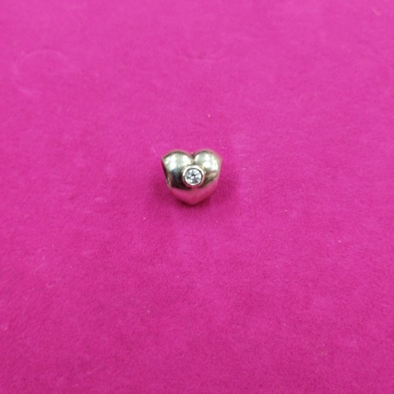 6-6-166050-1-Charm Corazon con brillante