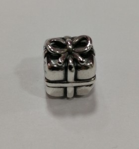 6-6-147494-1-Joyería Charm s 