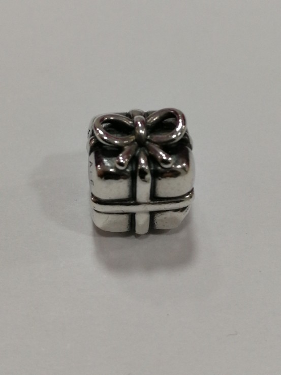 6-6-147494-1-Joyería Charm s 