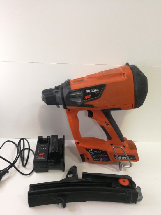 6-6-153445-1-Clavadora Eléctrica Spit Pulsa 27P