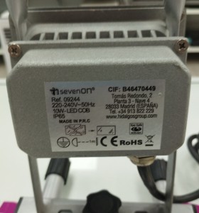 6-6-162640-1-Foco Par Sevenon 2