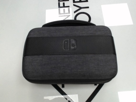 6-6-165475-2-Consola Nintendo Switch Hac-001