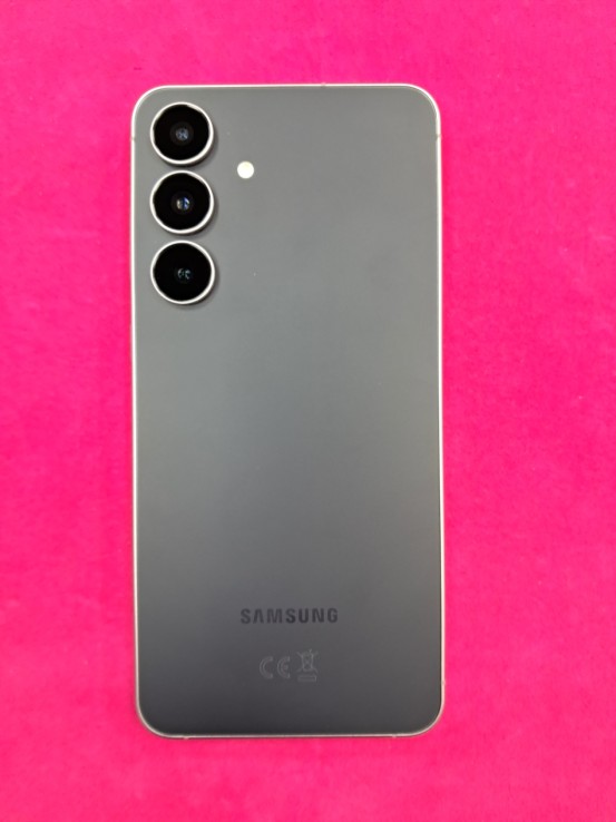 6-6-168007-2-Smartphone Samsung S25 FE 256GB