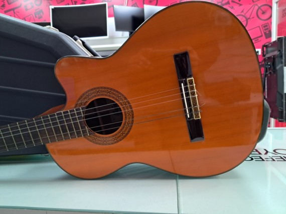 6-6-168236-1-Guitarra Electrica Guitarra Maison C870c eq 