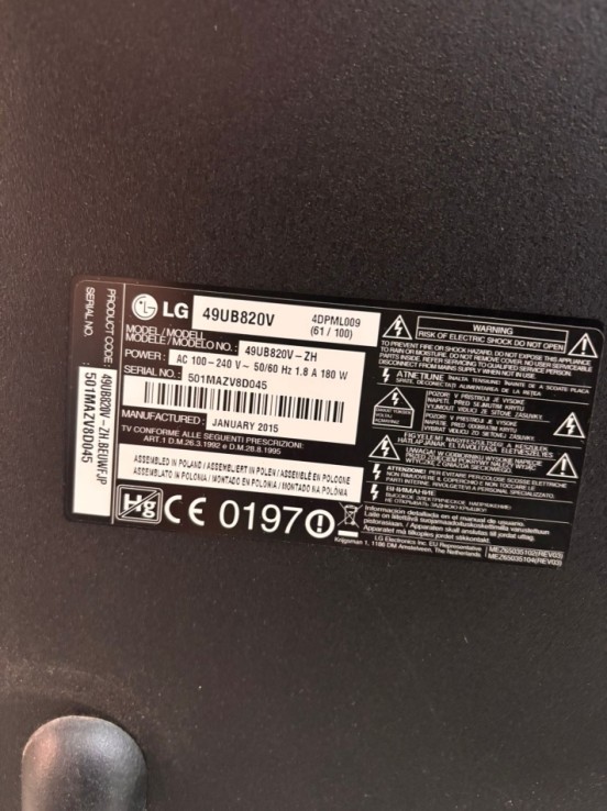 7-7-87449-1-Televisor LED LG 42 UB820V Ultra HD 4K