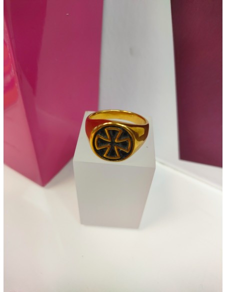 6-9-75642-1-Anillo acero dorado con cruz de hierro T24