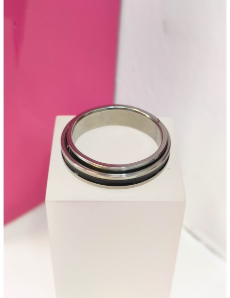 6-9-75845-1-Anillo acero plateado con linea negra giratoria T22