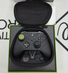 6-6-164087-1-Mando Xbox Series Xbox Elite Serie 2