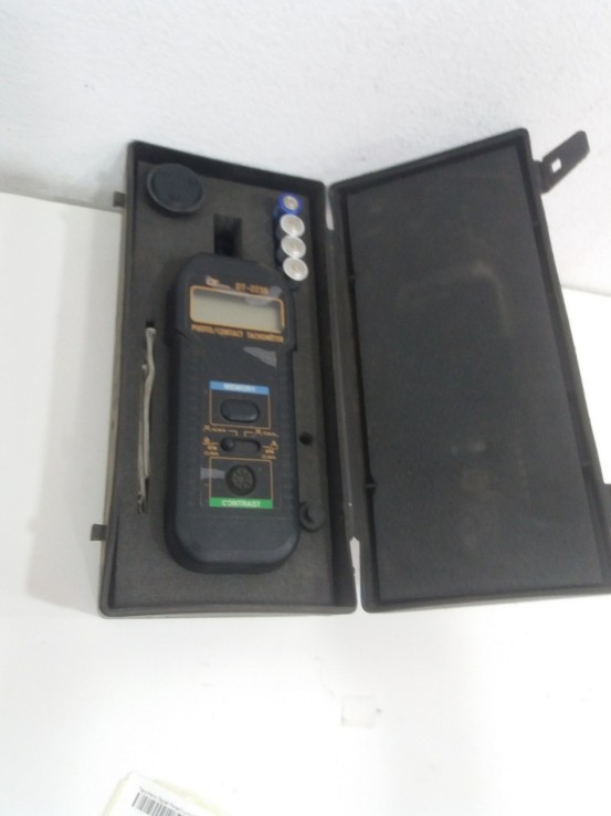 6-2-106460-1-Tacometro Digital Portatil Lutron DT-2238