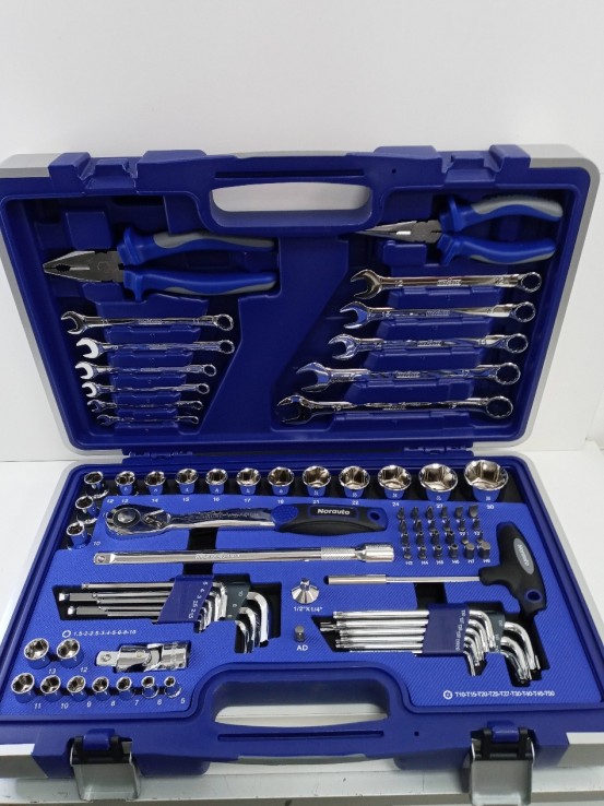 6-6-155491-2-Llaves MALETÍN NORAUTO - 84 PIEZAS Sin Uso