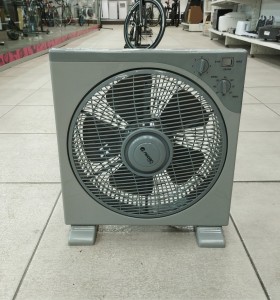 6-6-164554-1-Ventilador suelo blanco y gris raydan