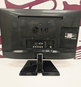 8-8-78332-1-Televisor LED LG M2232D 2