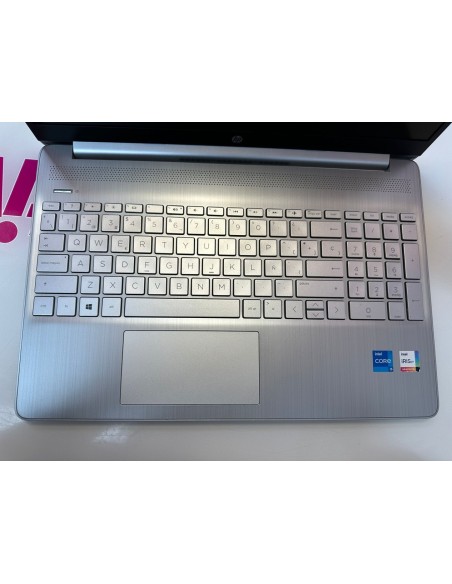 9-9-76103-5-Ordenador portátil hp 15sfq2002ns intel core i5-1135g7 16gb ram 1tb ssd 