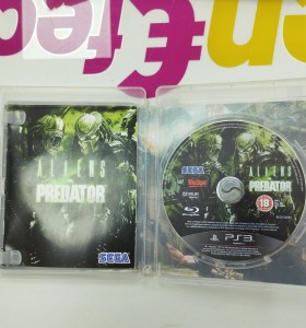 6-6-162451-1-Videojuego PS3 Aliens vs predator 2