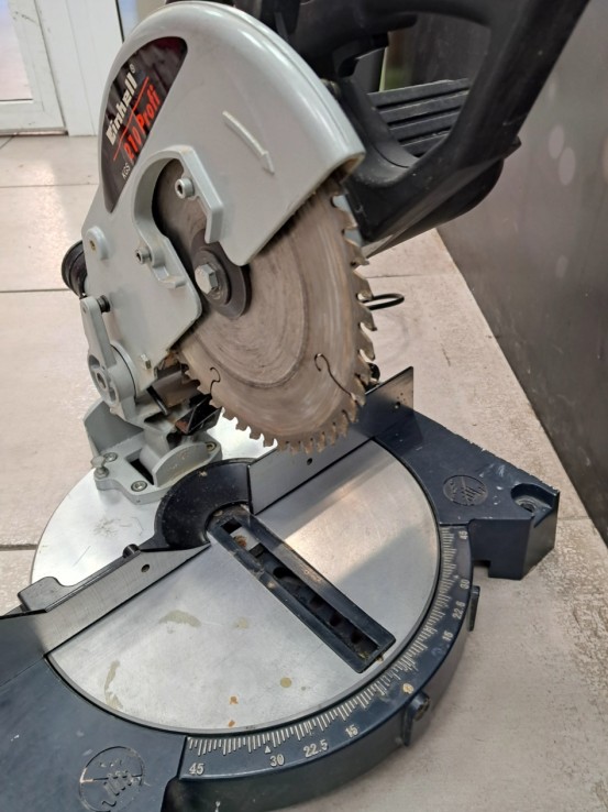 6-6-168111-2-Ingletadora Einhell KGS