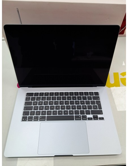 6-6-167264-2-Ordenador Portátil Apple McBook Air 2025 15 M4 16gb 256GB