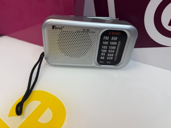 9-9-77838-1-Radio Portátil Tibret Tb-786