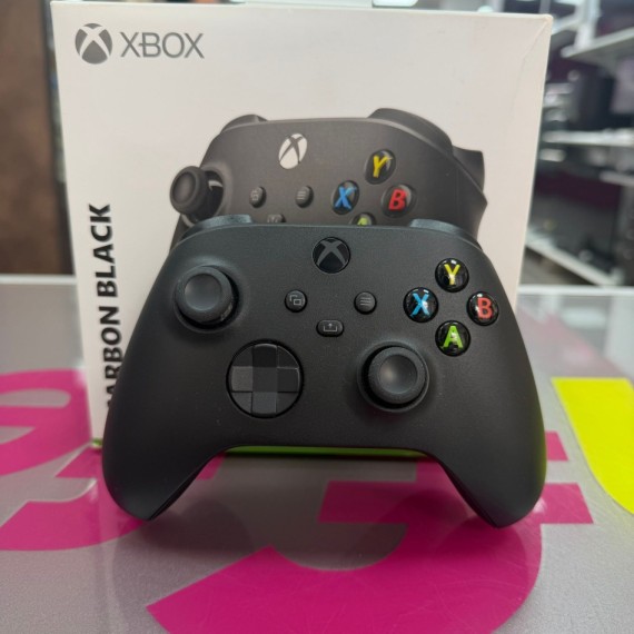 7-7-87552-1-Mando Xbox One