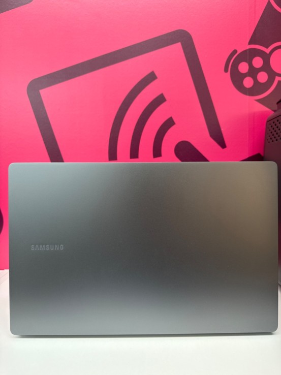 8-8-75623-4-Ordenador portátil Galaxy Book5 750XHD-KD1 IntelCore ultra 5 225U 16gb Ram 512Gb SSD Windows 11 Ho