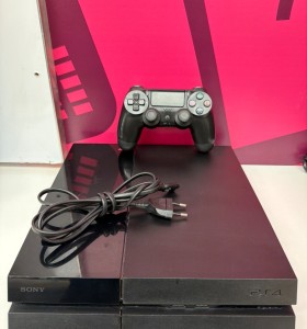 8-8-77090-1-Consola PS4 Fat 1tb  2