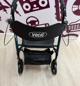 9-9-77804-1-Andador Vocic 2