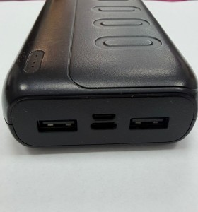 7-7-87559-1-Informática Power Bank 20000