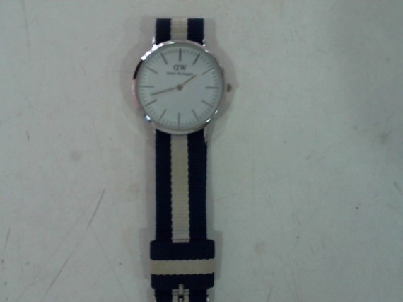1-1-116240-1-reloj daniel wellington de caballero