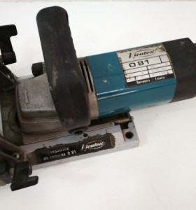1-1-190304-1-FRESADORA ENSAMBLADORA GALLETADORA VIRUTEX AB111N