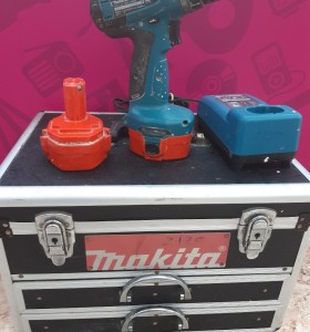 1-1-263433-1-Taladro A Bateria Makita 6281D Verde