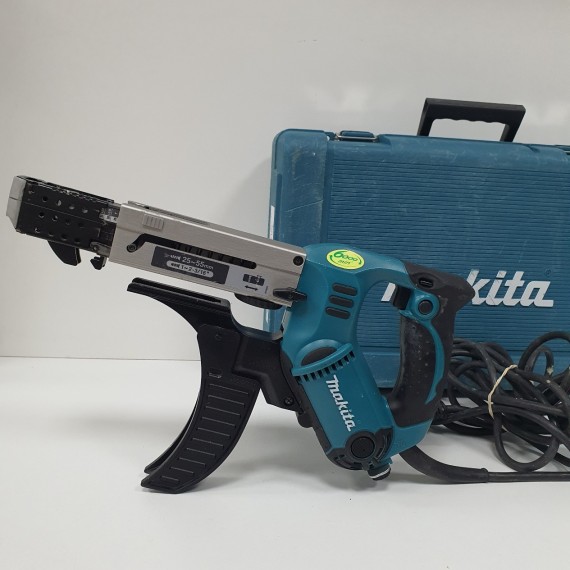 1-1-255977-3-Atornillador Makita 6843-240V - Atornilladora 