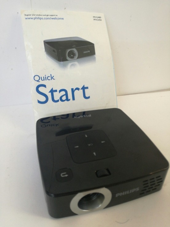 1-1-233052-1-Mini Proyector Philips Picopix PPX2480 