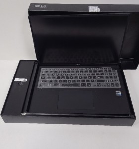 1-1-242948-1-Ordenador Portátil LG Gram 16Z90Q-G.AP75B Intel Core I7-1260P 16GB 512GB SSD 16 