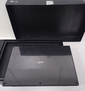 1-1-242948-1-Ordenador Portátil LG Gram 16Z90Q-G.AP75B Intel Core I7-1260P 16GB 512GB SSD 16  2