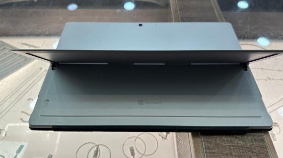 1-1-240803-10-Tablet Surface Pro 7 I7-1065 1.30Ghz 1.50Ghz 16 256 