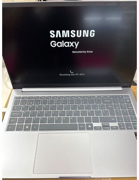 1-1-260160-2-Ordenador Portátil Samsung Galaxy Book 4 Edge Snapdragon XPlus 3.24 Ghz 16 256Gb 