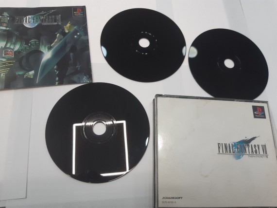 1-1-246228-2-Videojuego PS1 Final Fantasy VII japones