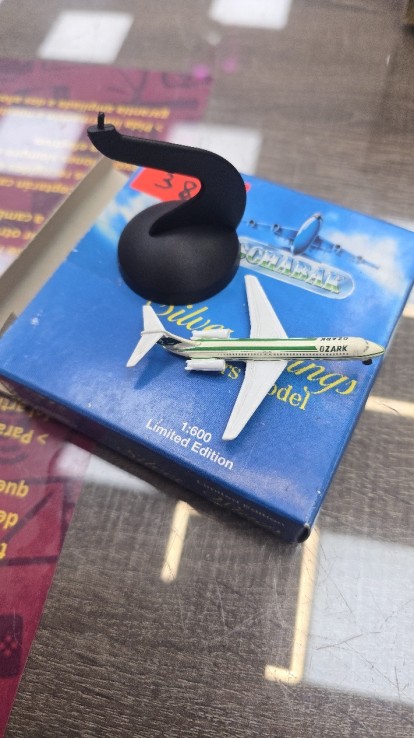 1-1-251631-1-Bebé y juguetes maqueta silverwings edicion limitada 1:600 ozark 2924 181 Dc-9