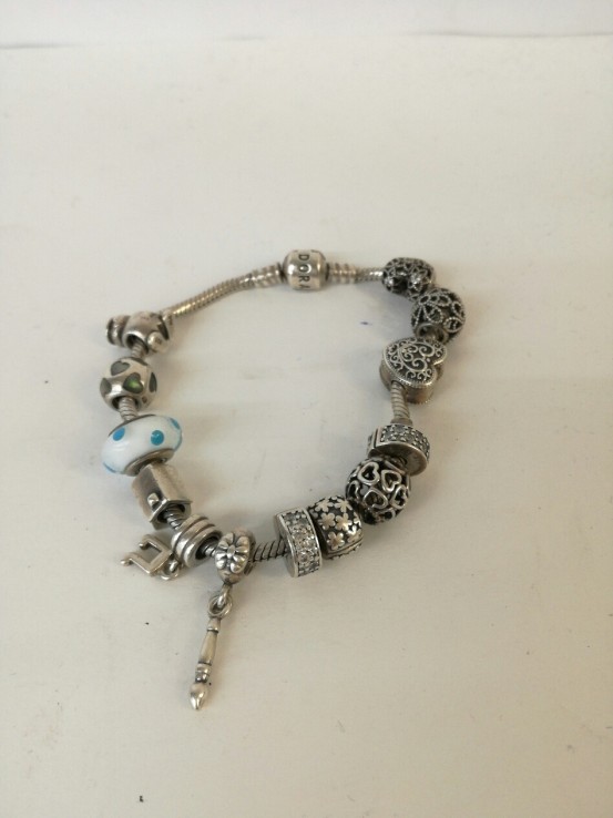 1-1-235173-1-Pulsera Pandora 13 Charm
