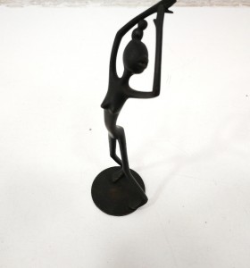 1-1-203041-1-Figura Werkstatten Hagenauer Bailarina Africana 1930
