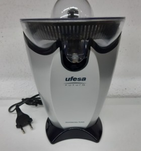 1-1-241322-1-Exprimidor Citricos Ufesa Ex4940