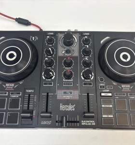 1-1-264177-1-Controlador Hercules Impulse 200