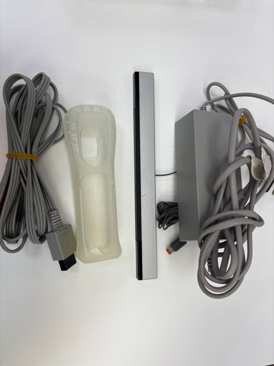 1-1-266265-2-Consola Wii Blanca