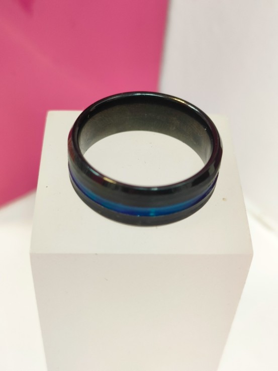 1-9-75741-1-Anillo acero negro con linea azul T18