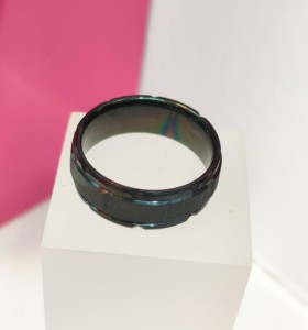 7-9-75814-1-Anillo acero negro con lineas en el centro T20