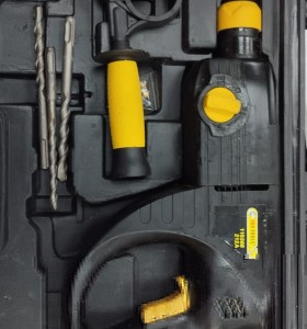 6-6-160050-1-Taladro Electrico FarTools 950W