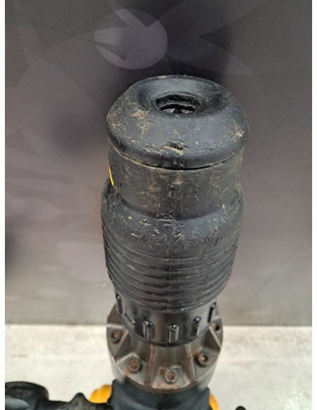 6-6-168765-2-Martillo Electrico Demoledor Dewalt D25940k